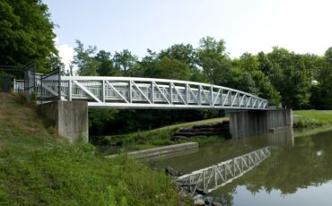 Aluminum Modified Bow Truss Pedestrian Bridge – 108’ x 8’ – Westlake, OH